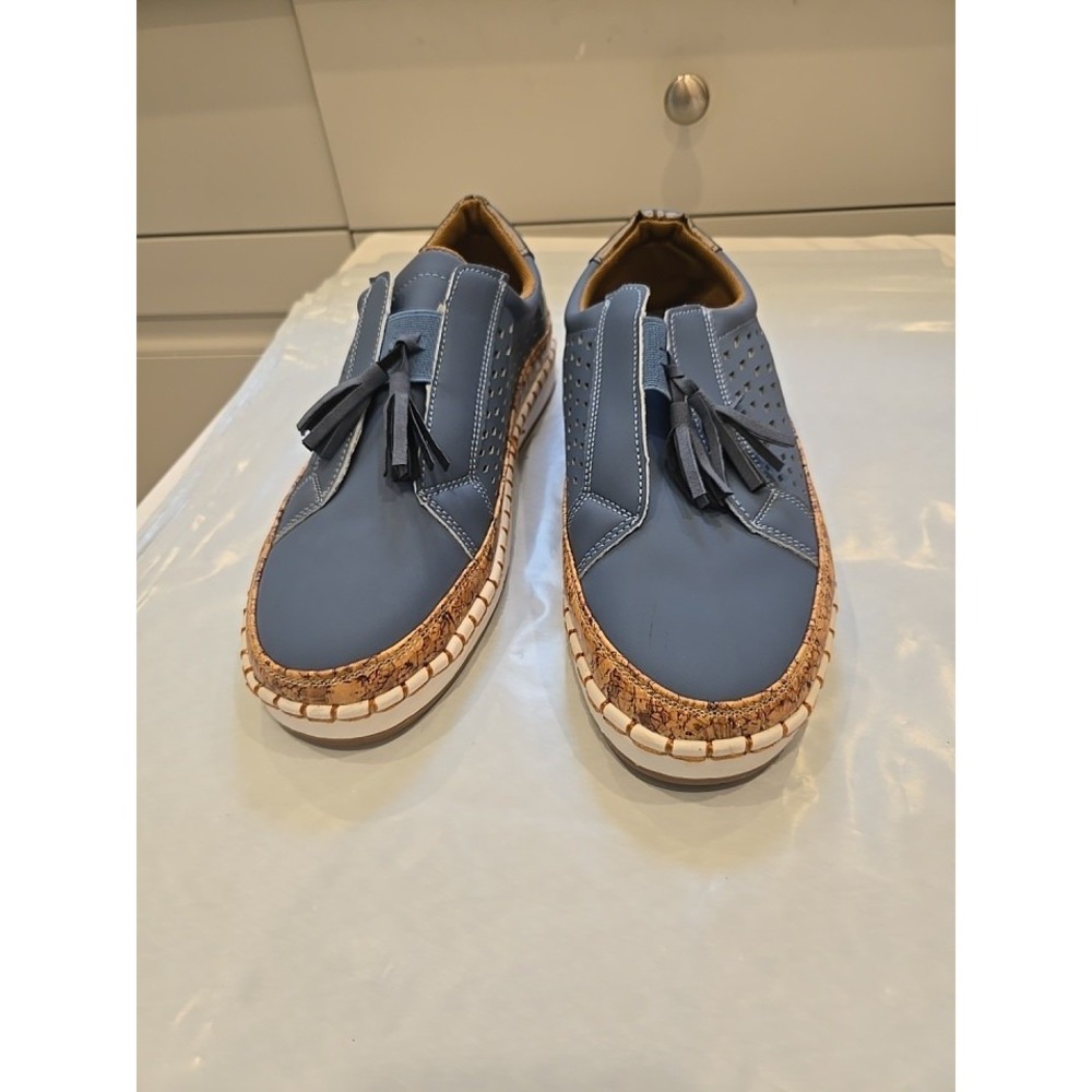 Loafers Slip On Casual Dress Shoes Breathable With Tassels Womens Size 9 Blue